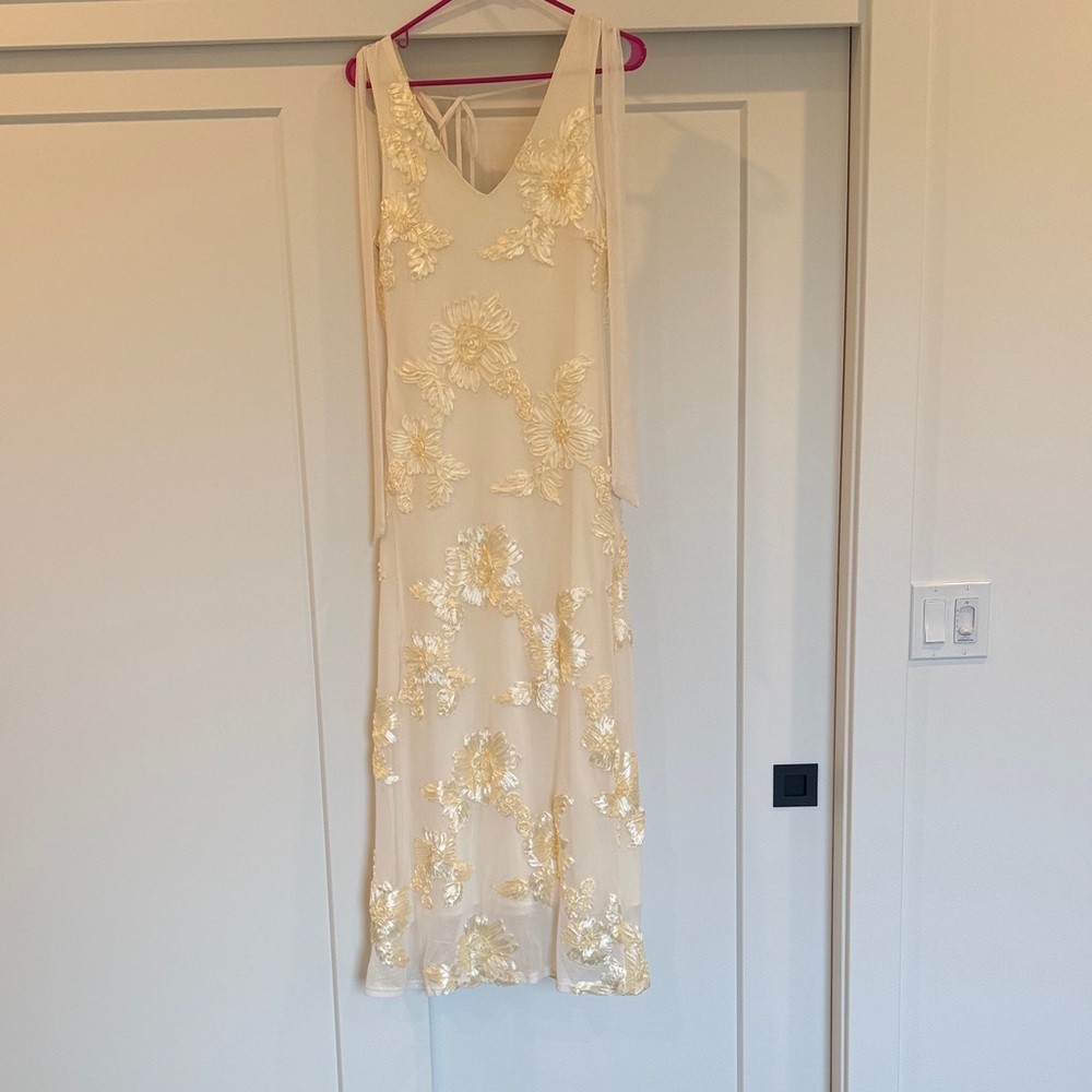 Elegant Cream Floral Bridesmaid Dress